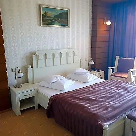 Anette & 4* Τιμισοάρα